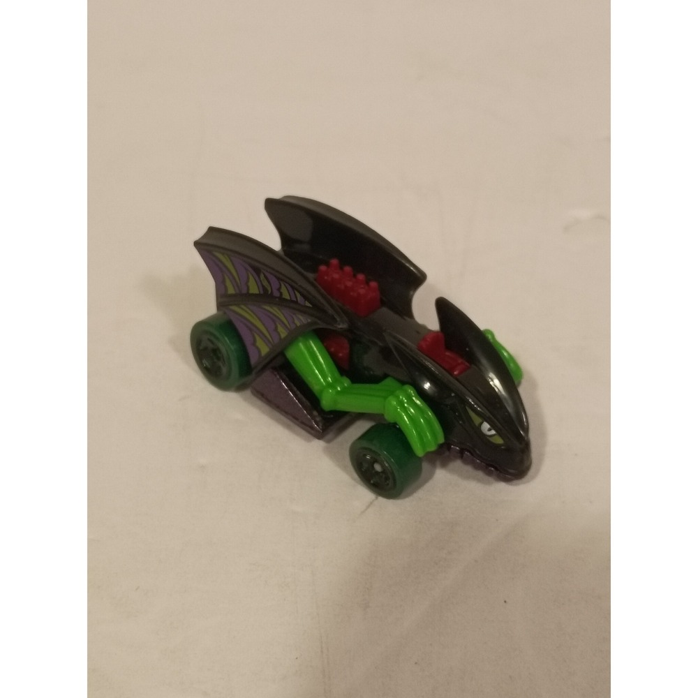 Hot Wheels Dragon Blaster Black Green Street Beasts Fantasy Diecast Car